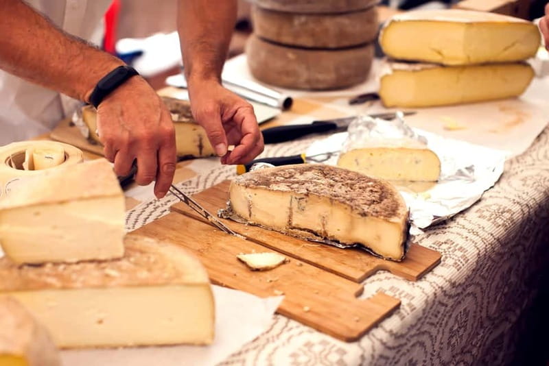San Gimignano: Tasting of Tuscan Wines and Cheeses - Key things to know before booking