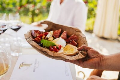 Tuscan Vineyard Lunch with Wine Tasting