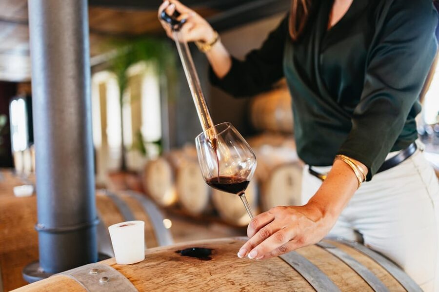 San Gimignano: Tuscan Vineyard Lunch with Wine Tasting - Weather, comfort, and practical planning