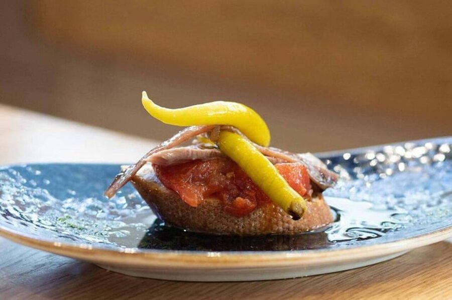 San Sebastian Food Tour: Pintxo Tasting Paired with Wines - Five stops, eight bites, and a useful amount of food