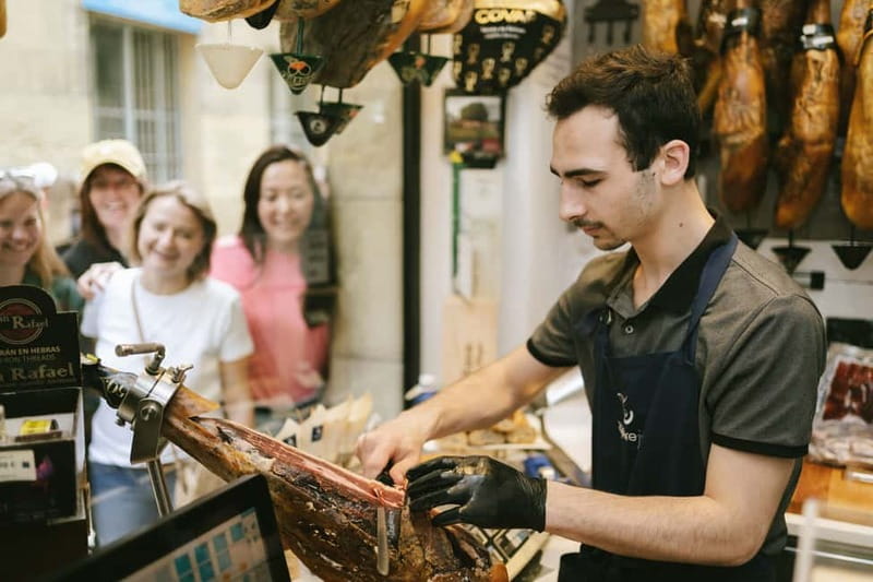 San Sebastian: Pintxos and Wine Tour - Txepetxa Taberna and the first pintxo