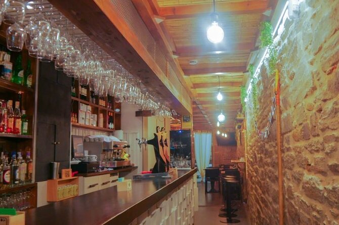Santiago de Compostela: Cheese and Wine Tasting Experience - A local old-town setting, not a large formal tasting room