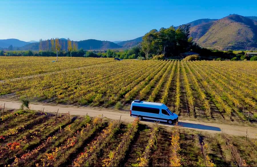 Santiago: Viña del Mar, Valparaiso, with Wine Tasting - The ride from Santiago and the first coffee stop