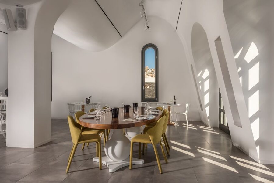 Santorini: Guided Wineries Private Tour with Wine Tastings - Timing, comfort, and practical limits