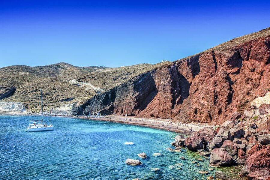 Santorini: Top Sights Day Trip, Wine Tasting, & Oia Sunset - Guides, drivers, and the coach experience