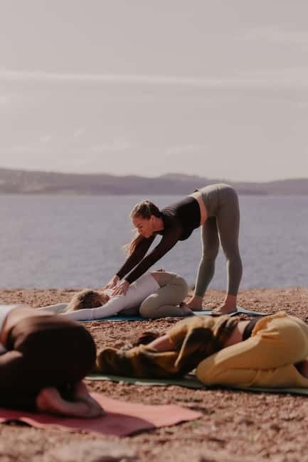 Secret Cove Yoga and Cava Experience in Ibiza Crystal Waters - Meeting point and practical planning