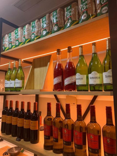 Seville: Sherry Wine Tasting with Light Snacks - How the 90-minute session unfolds