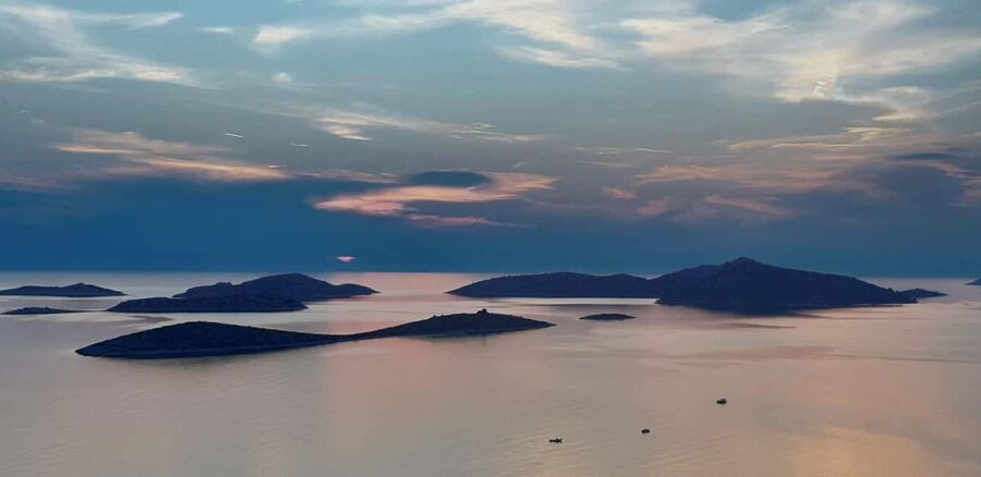 Šibenik: Croatia in a Day, Vistas, History, Olive Oil, Wine - Leaving Šibenik for Okit Hill