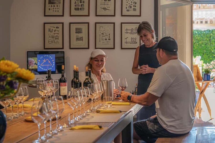 Siena: Organic Winery Tour and Wine Tasting - What to know before you book
