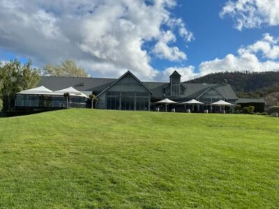 Signature Wine Tour – Hobart & SE Tasmania