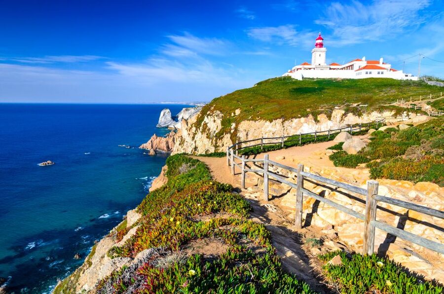 Sintra: Full-Day Tour from Lisbon with Wine Tasting - Guides, vehicles, and the private-group advantage