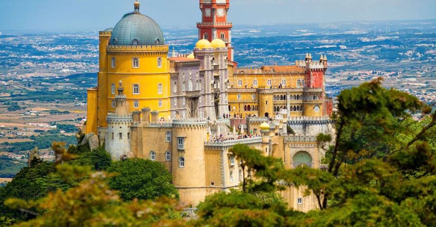 Sintra: Full-Day Tour from Lisbon with Wine Tasting - The Moorish Castle and its eighth-century walls