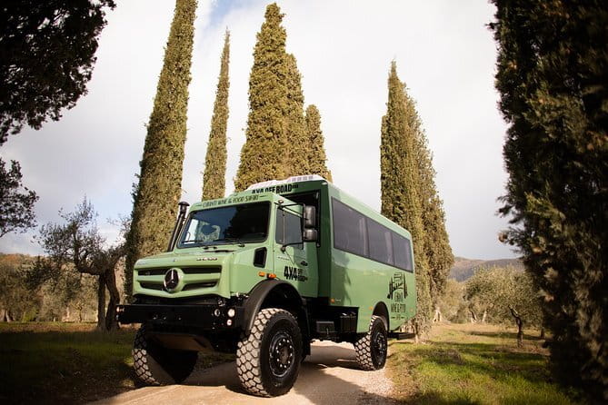SMALL-GROUP Wine Safaris: Tuscan Wine Tasting Tours from Florence - Food, wine, and olive oil are treated as one subject
