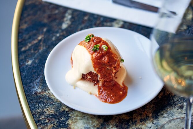 Sommelier-Led Food & Wine Experience in Barcelona - The value of a sommelier guide