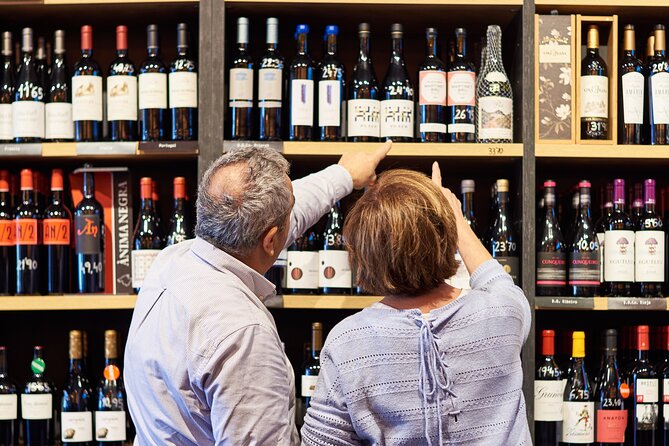 Sommelier-Led Food & Wine Experience in Barcelona - How the small group changes the experience