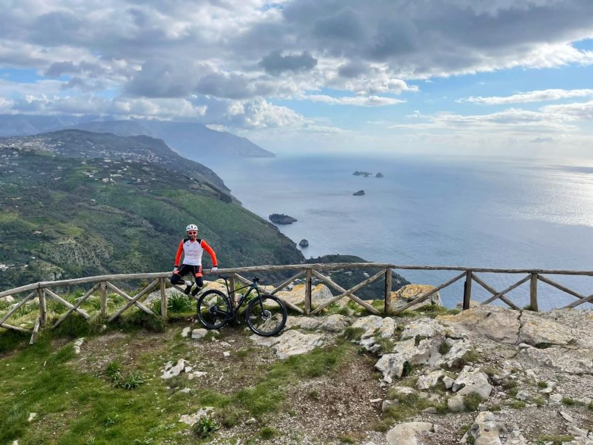 Sorrento: E-Bike Wine & Food Tour - Riding beyond Sorrento’s busy center