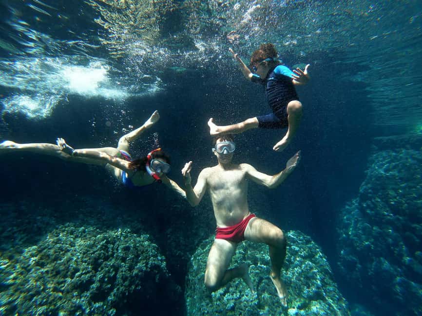 Split: Blue Lagoon & 3 Island Cruise with Wine & Snorkeling - The Blue Lagoon is made for a swim