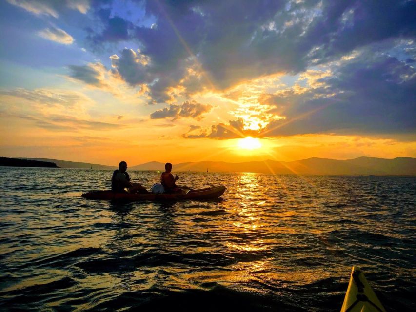 Split: Guided Sunset Sea Kayaking & Snorkeling Tour - Who should book this Split tour?