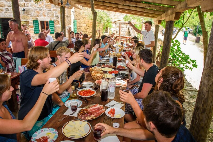 Split/Trogir: Krka National Park Day Trip with Wine Tasting - The return journey along the Dalmatian coast