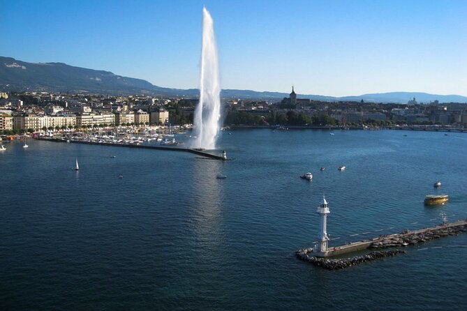 (STTG04) - Sightseeing Cruise at Geneva with Wine and Aperitif - Finding Quai du Mont-Blanc 18