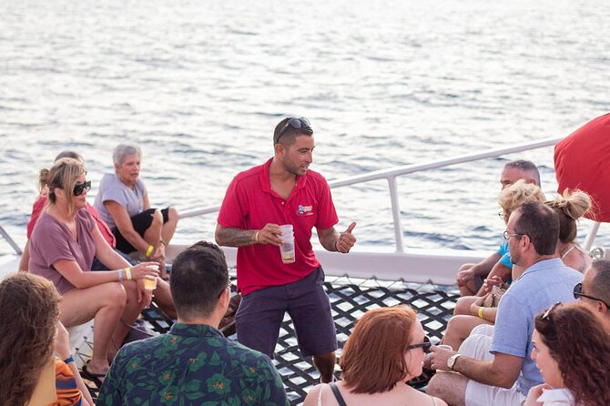 Sunset Cruise in Los Cabos with Jazz and Wine - The sunset is the main event