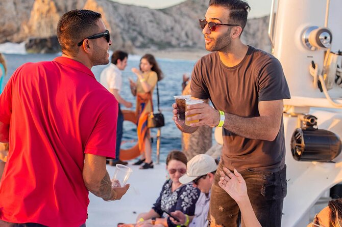 Sunset Cruise in Los Cabos with Jazz and Wine - Who will enjoy this cruise most