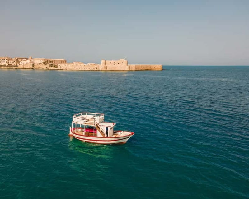 Syracuse: Boat Trip with Lunch, Wine, and Swimming Stops - Key points at a glance