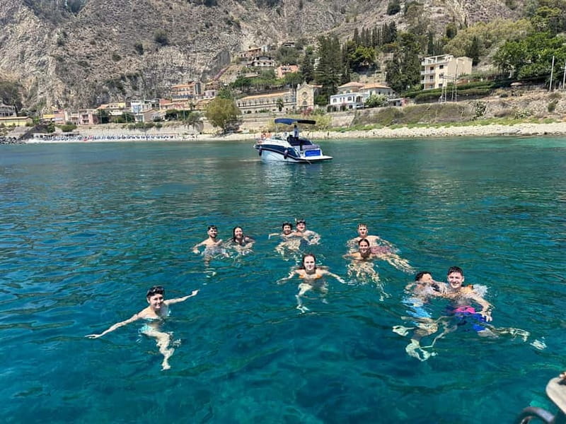 Taormina: Boat Tour with Sicilian Wine Tasting - Isola Bella is the main event