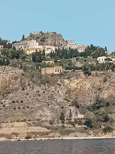 Taormina: Isola Bella Boat Tour with Prosecco Onboard - Isola Bella and the marine reserve