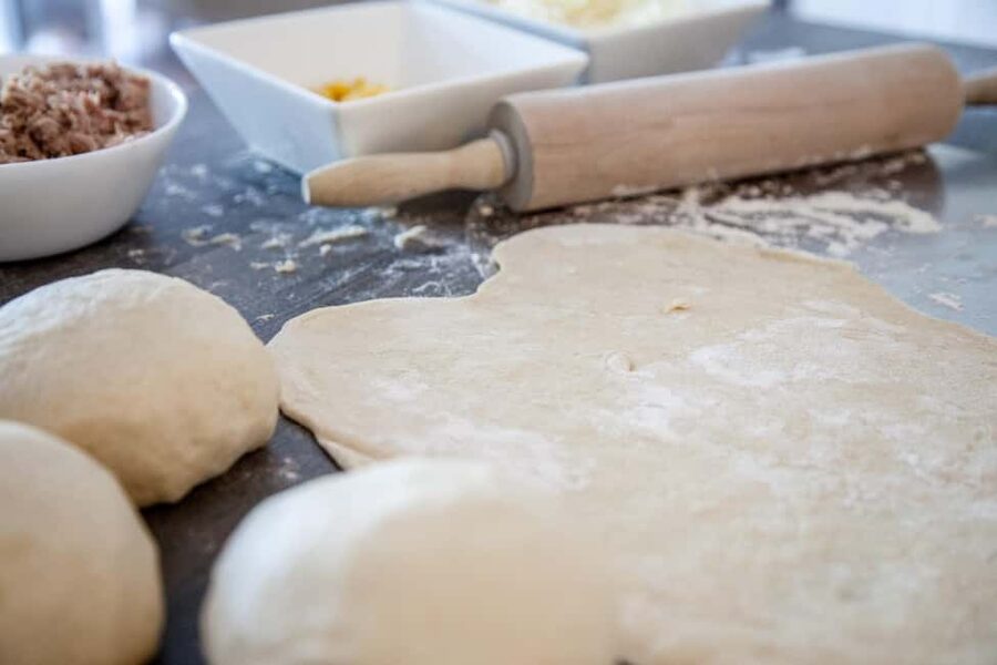 Taormina: Pizza Making Class with Lunch and Wine Tasting - A Sicilian break with cheese, starters, and wine
