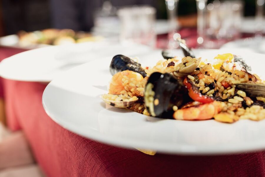 Taormina: Shared or Private Food & Wine Walking Tour - The guides make the difference