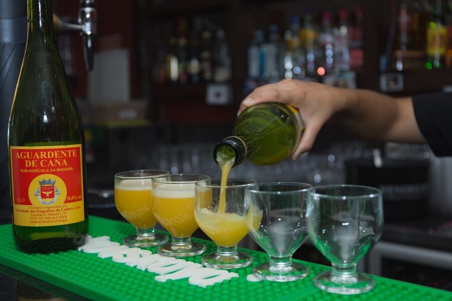Taste Funchal: food, wine and cultural tour - The guide is the difference between a tasting and a tour