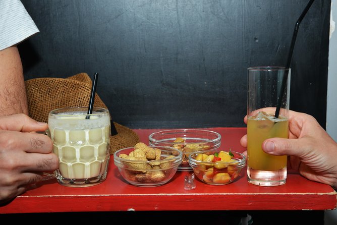 Taste Funchal: food, wine & cultural tour - Starting with drinks, tea, or a substantial first stop