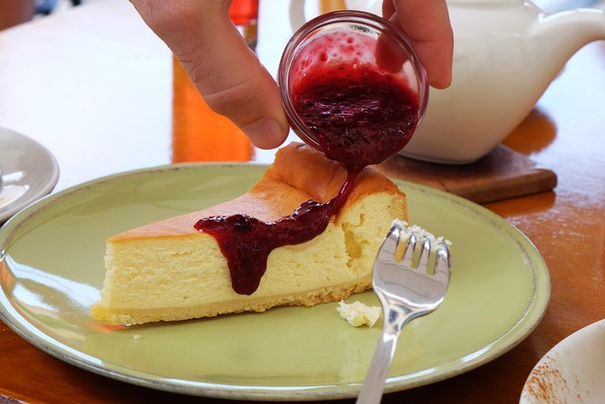 Taste Funchal: food, wine & cultural tour - Meeting your guide at R. do Sabão 65
