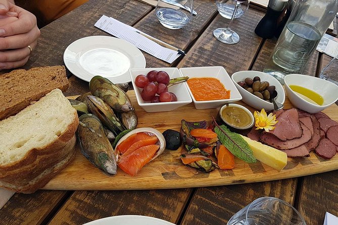 Taste the Valley Wine Tour in Marlborough with Wine Tasting - The region through sauvignon blanc and pinot noir