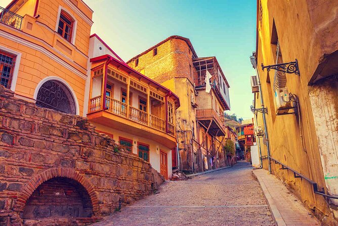 Tbilisi:Evening Walking & Talking Tour with Wine & Boat Ride - Old Town, Shardeni Street, wine, and the boat ride