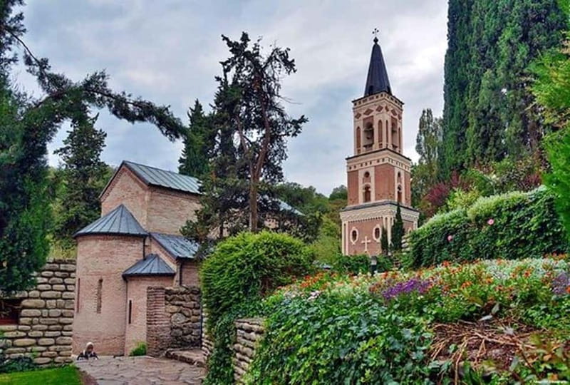 Tbilisi: Kakheti Region,Signaghi Tour with 9 Wine Tastings - What the Day Feels Like in Practice
