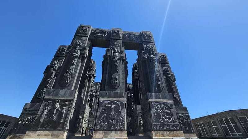 Tbilisi: Mtskheta Jvari Bazaar, Chronicles of Georgia & Wine - Mtskheta, Georgia’s old capital in two hours