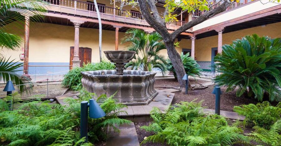 Tenerife: Full-Day Gastronomy and Wine Tour - La Laguna, Tenerife’s historic first chapter