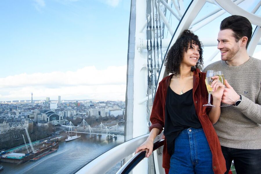 The London Eye Champagne Experience - Boarding a shared capsule