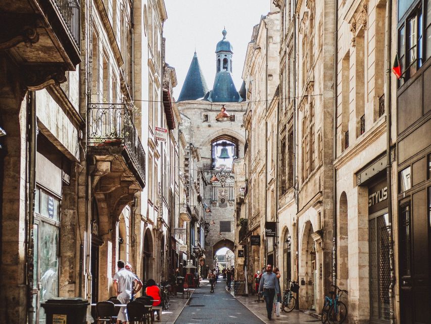 The Ultimate Bordeaux Food Tour: Full Meal & Fine Wines - Why this Bordeaux food walk works