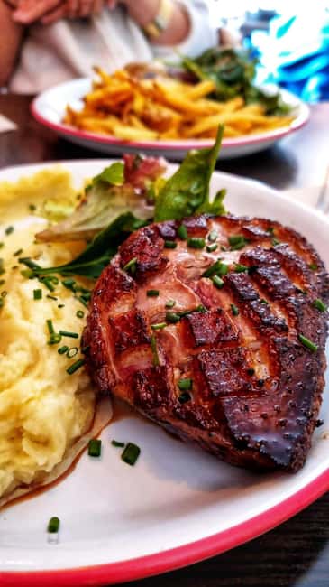The Ultimate Bordeaux Food Tour: Full Meal & Fine Wines - Hôtel de Ville brings the main food stop
