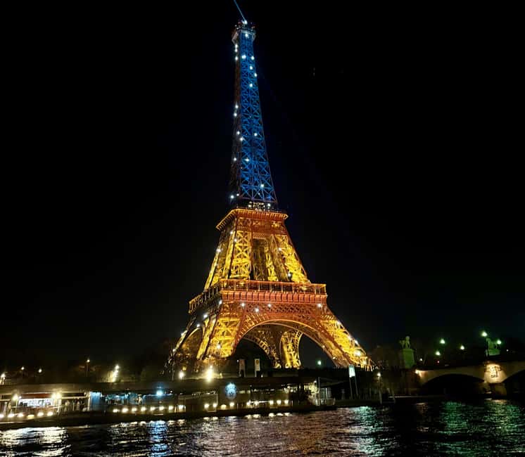 Top Private Cruises in Paris with Champagne + more surprises - Port Javel Haut and the first look at Paris