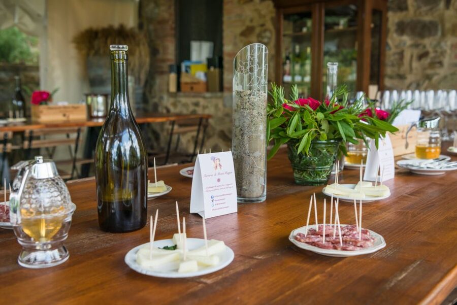 Total Immersion Wine Tour in Chianti - Cheese, salami, bread, and estate olive oil
