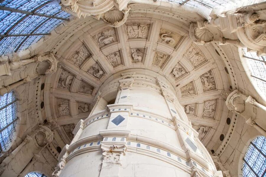 Tours/Amboise: Chambord, Chenonceau Day Trip & Wine Tasting - What the $270 price really buys