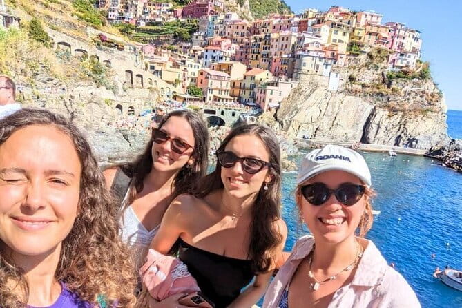 Tuscany Day Trip from Florence: Siena, San Gimignano, Pisa and Lunch at a Winery - How much walking and waiting to expect