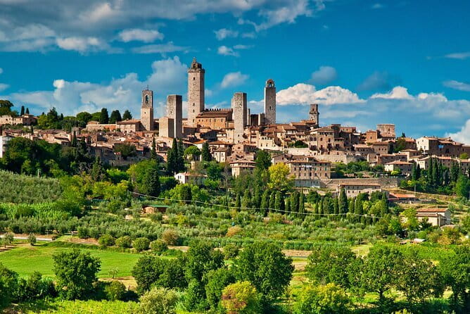 Tuscany Experience: Pisa, Siena, San Gimignano & Wine Tasting - The Chianti road and winery lunch