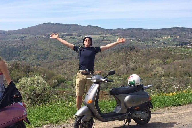 Tuscany Vespa Tour: Lunch & Wine Tasting, Countryside Roads - Riding past vineyards and olive groves