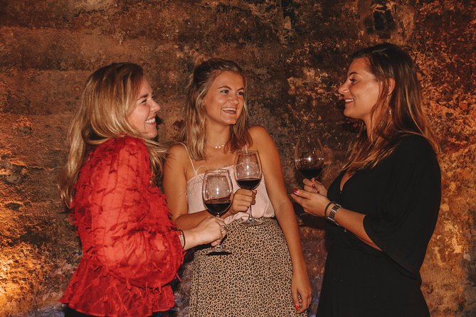 Valencia Old Town Tour with Wine & Tapas in 11th Century Historic Monument - The Central Market In Ten Useful Minutes