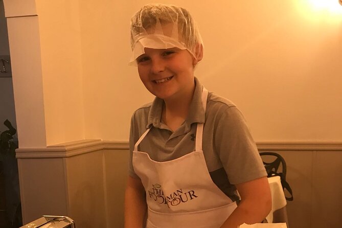 Verona: Pasta and Tiramisu Cooking Class With Free Flowing Wine - How personal is the instruction?